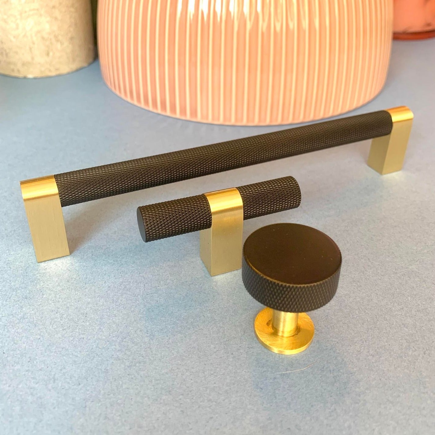 CALVER: Brass Knurled Black Long Pull